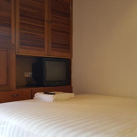 Rainforest Bed & Breakfast Kuala Lumpur Exterior photo