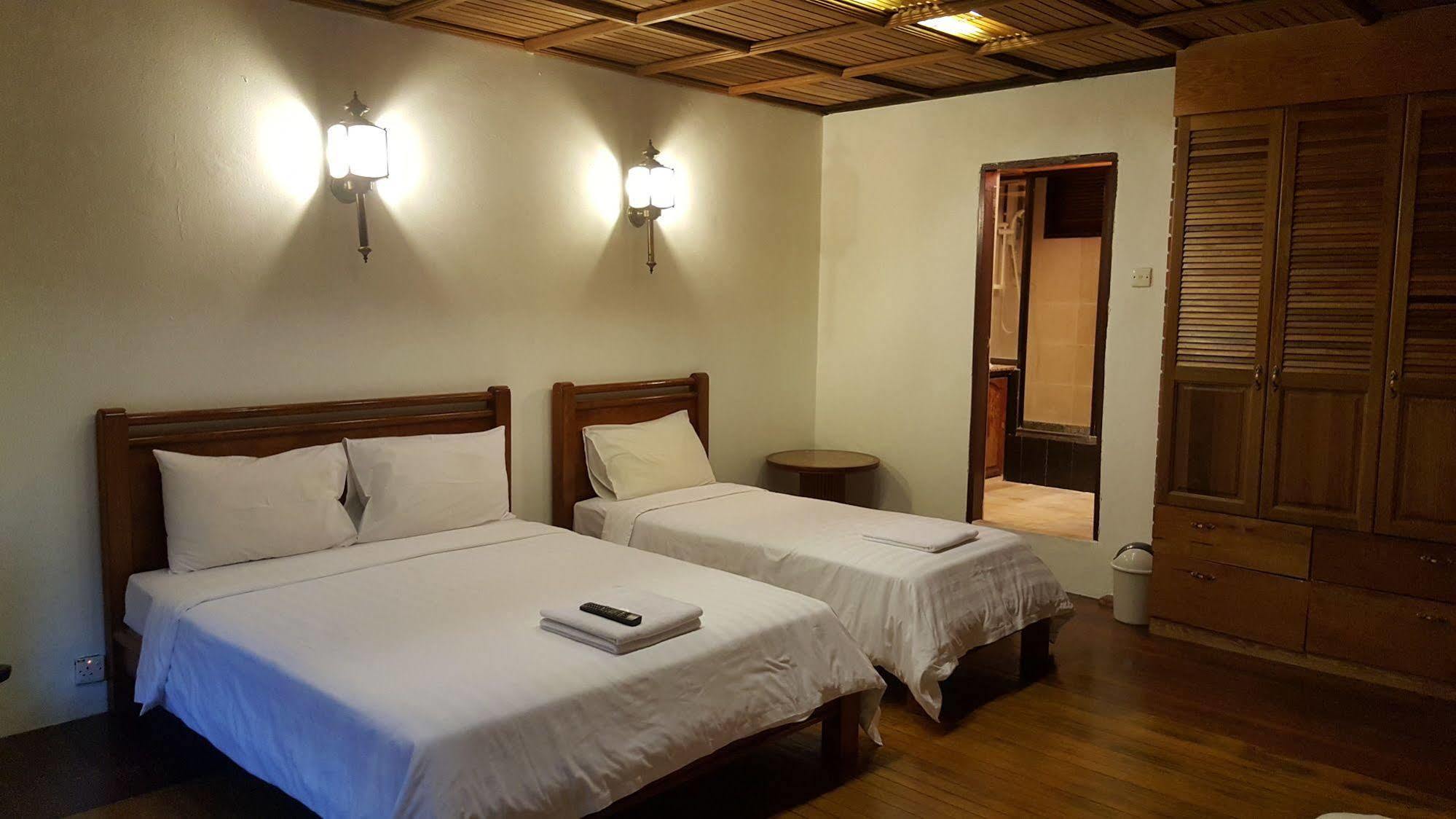 Rainforest Bed & Breakfast Kuala Lumpur Exterior photo